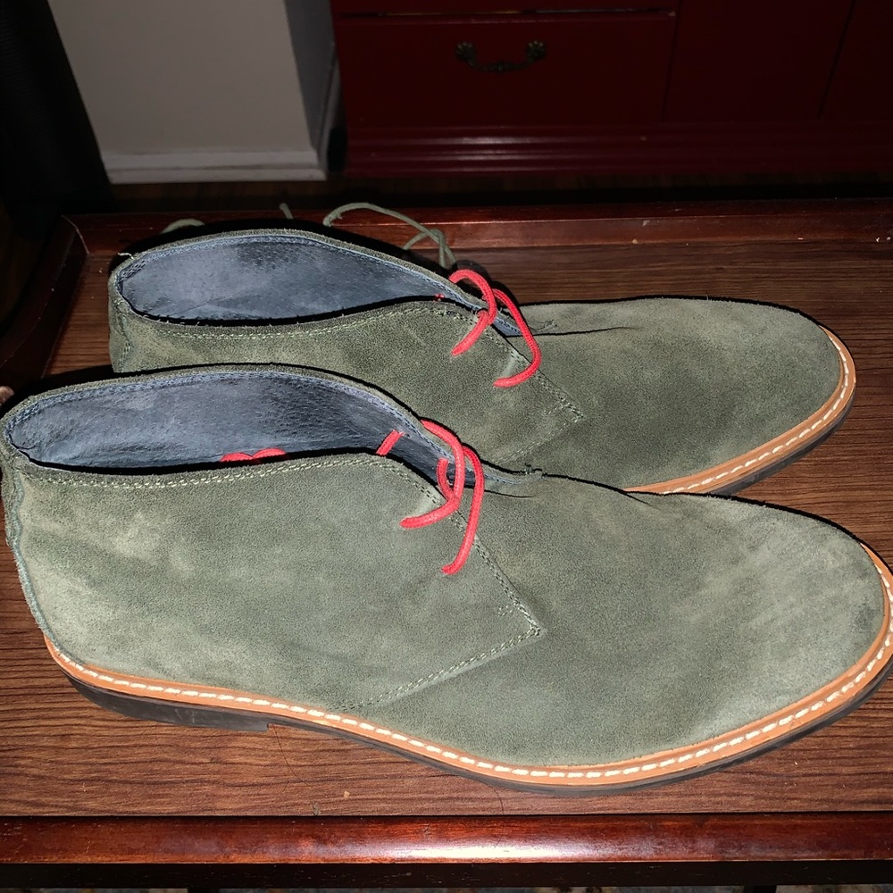 Green Ckukka Boots